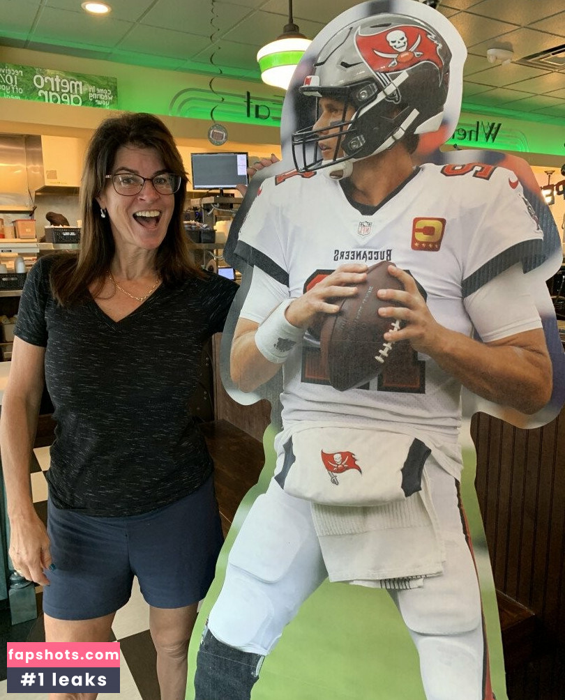 Mary Burke Nude Leaks OnlyFans Photos #194 - LeakJerk