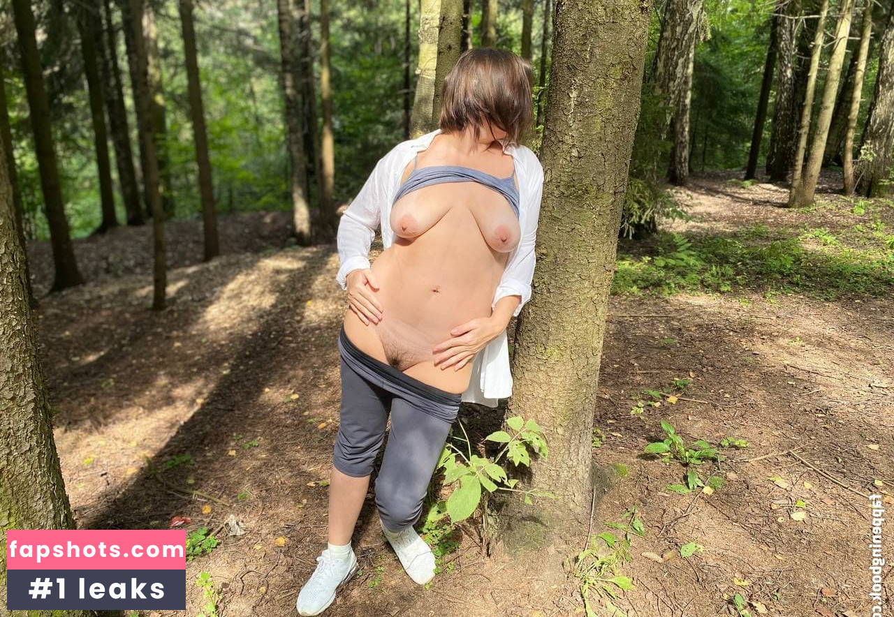 Mary Di gallery photo #7