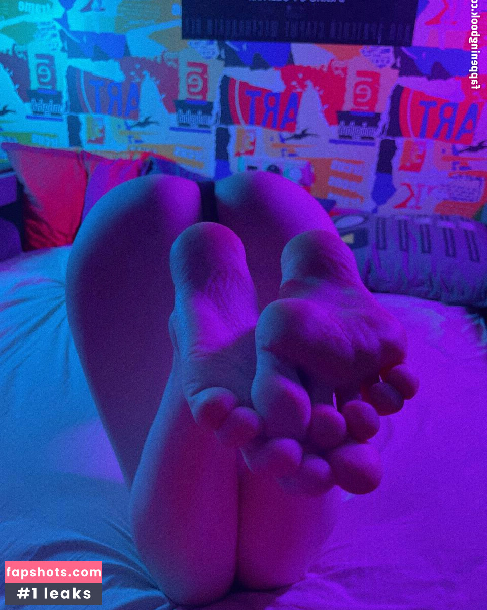 Mary Dixon gallery photo #123