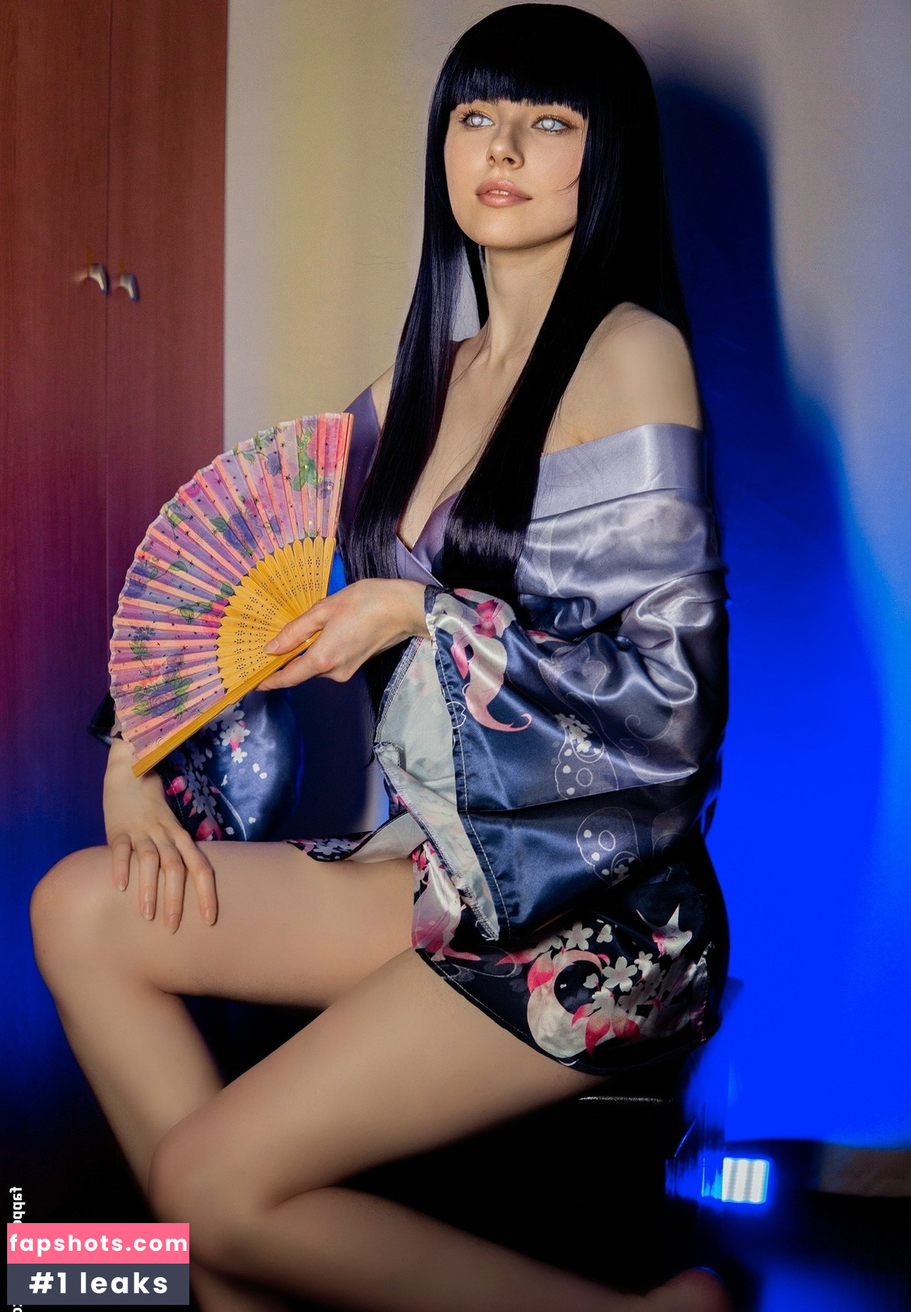 Mary Dixon gallery photo #174