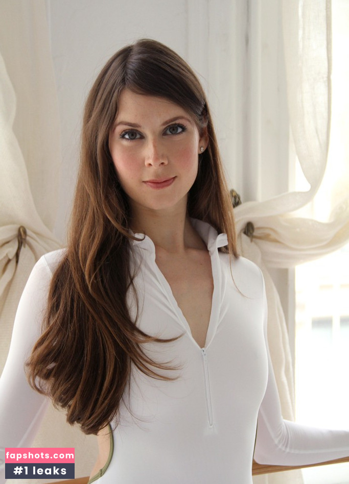 Mary Helen Bowers gallery photo #2