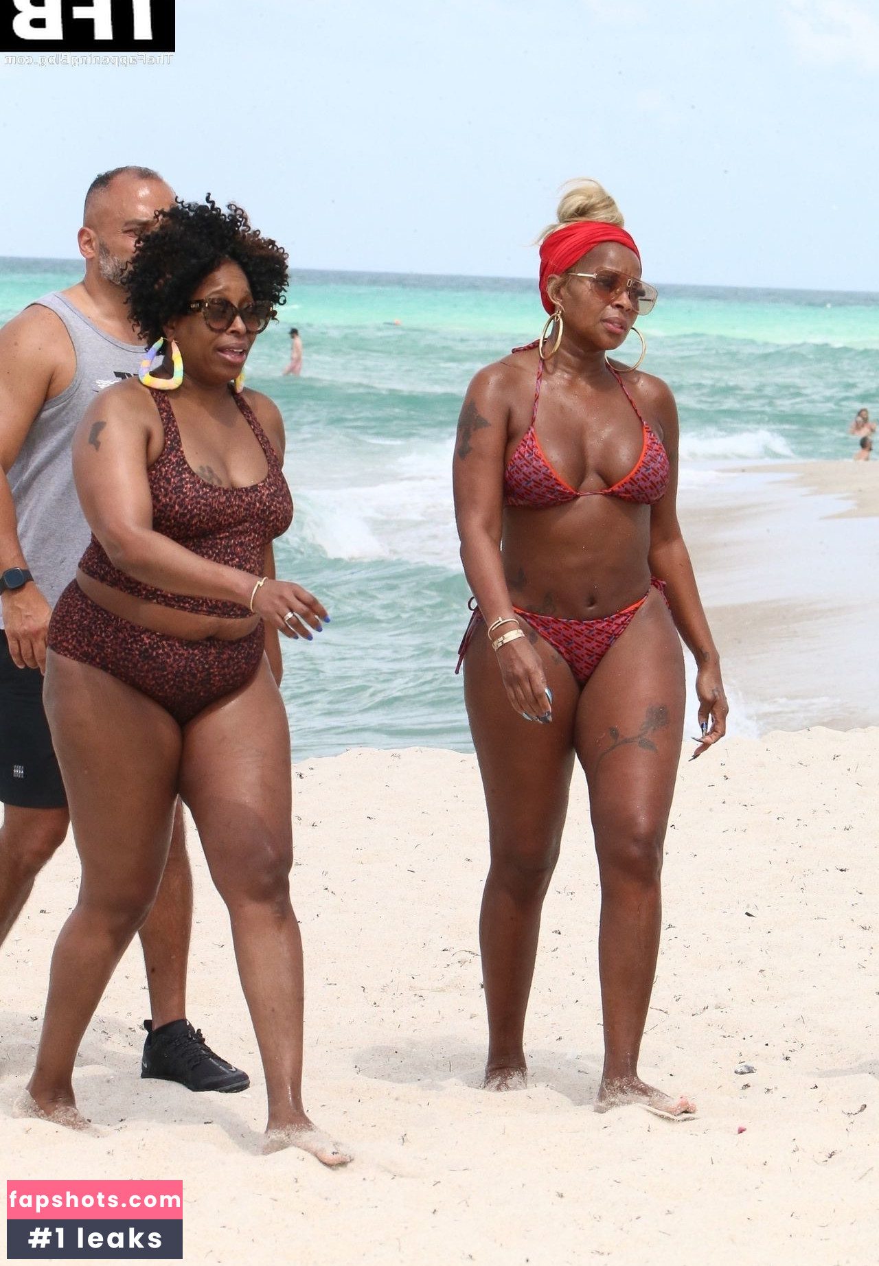 Mary J. Blige gallery photo #108