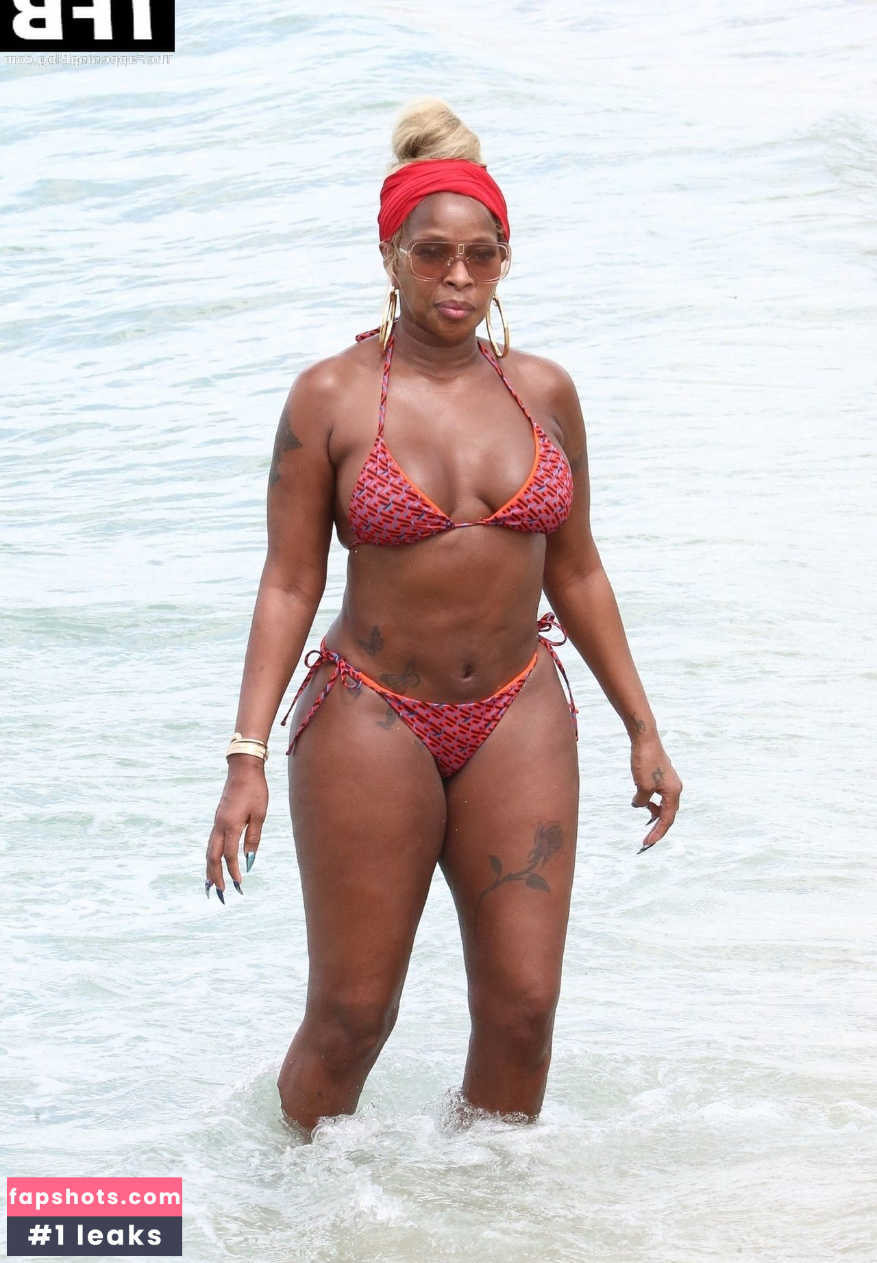 Mary J. Blige gallery photo #115