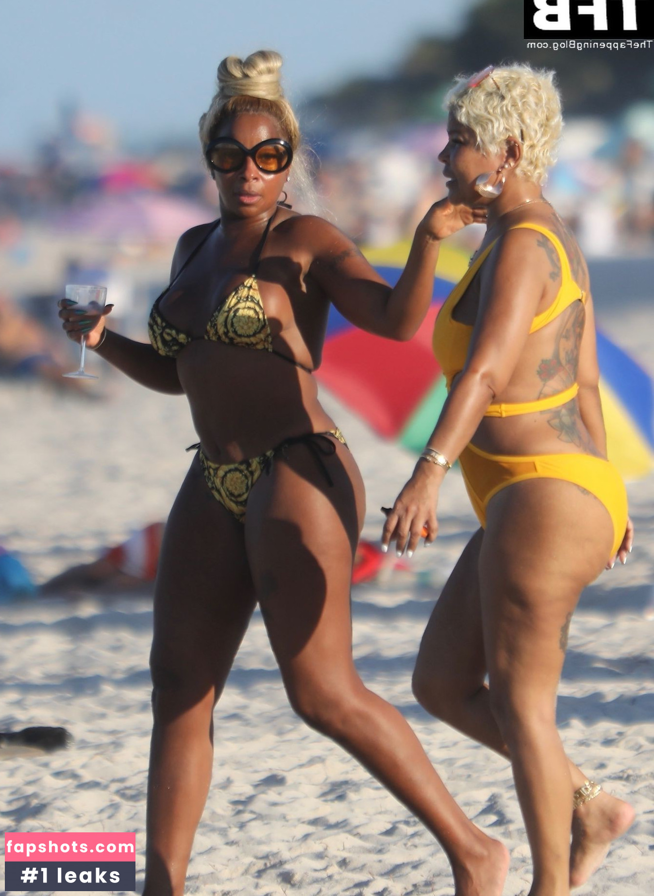 Mary J. Blige gallery photo #128