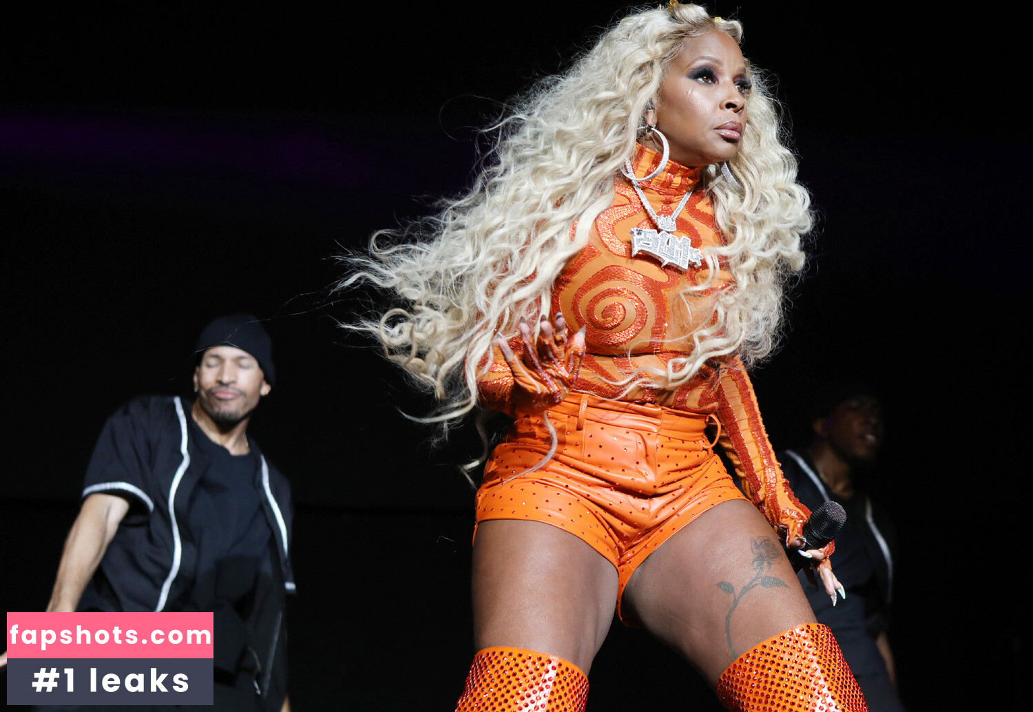 Mary J. Blige gallery photo #15