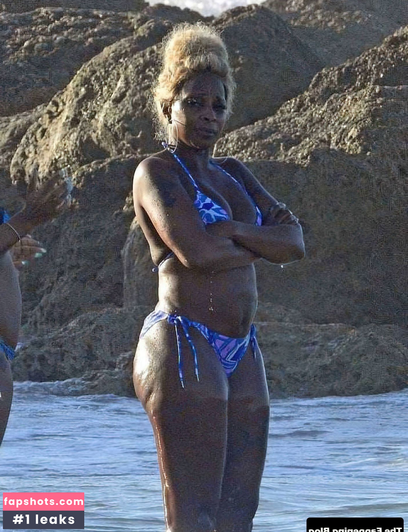 Mary J. Blige gallery photo #147