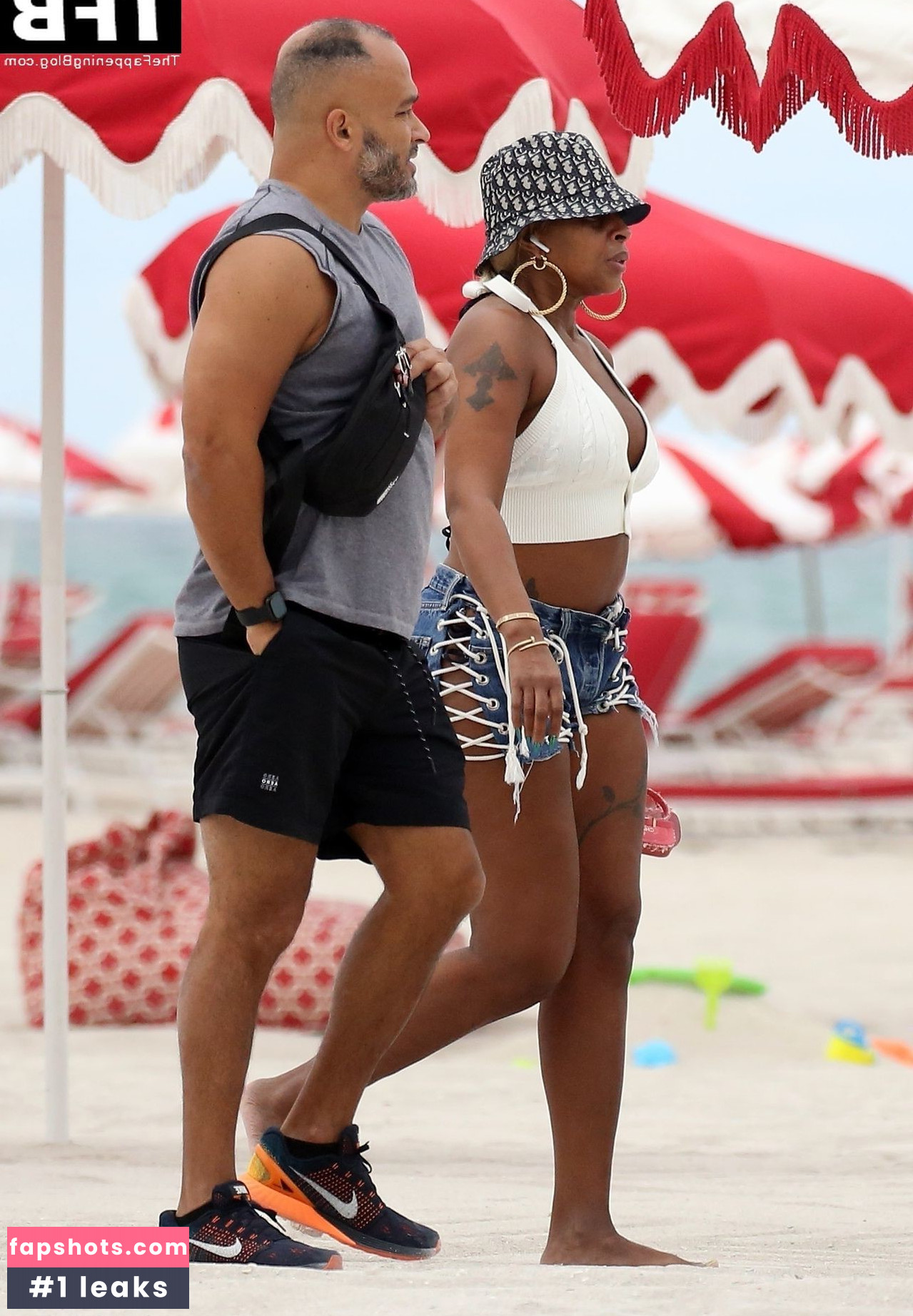 Mary J. Blige gallery photo #173