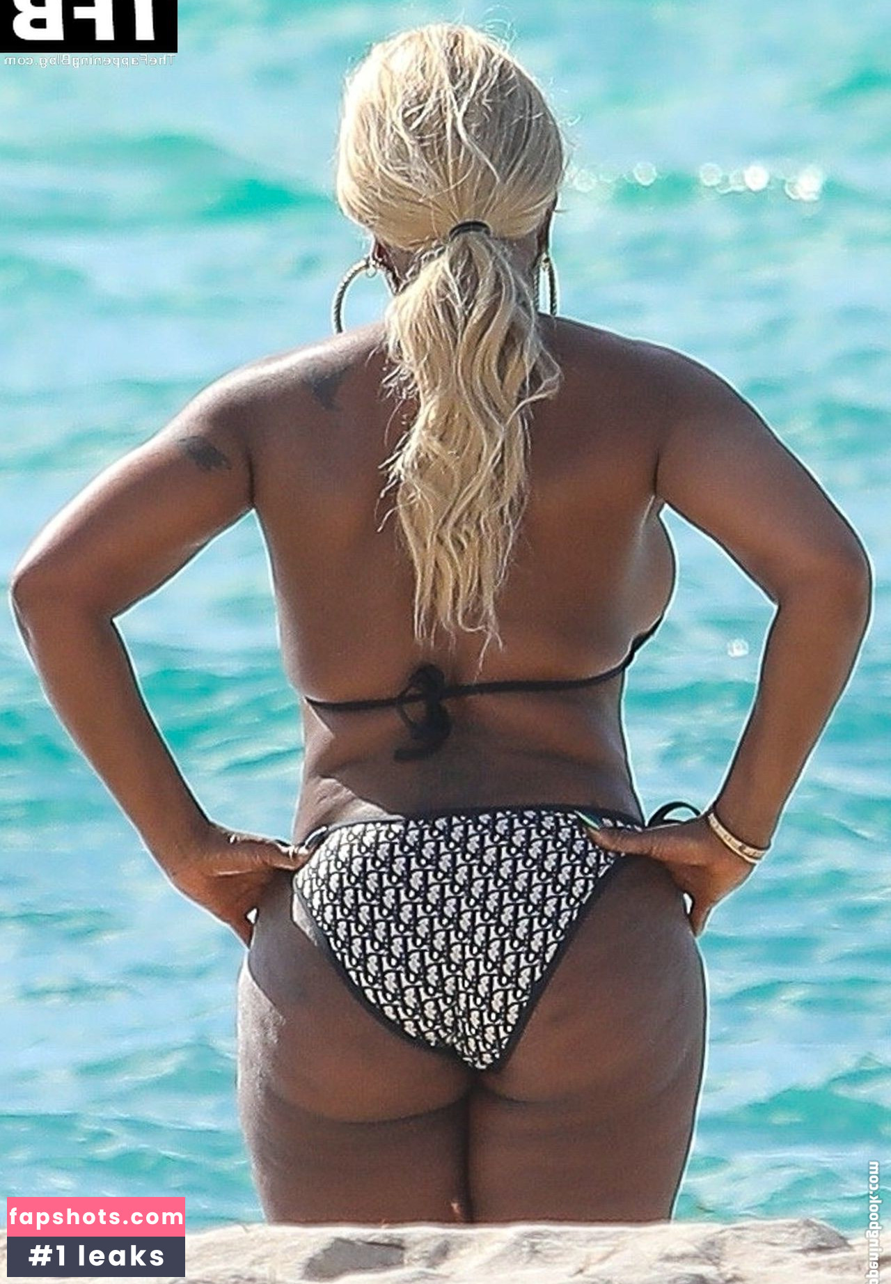 Mary J. Blige gallery photo #187