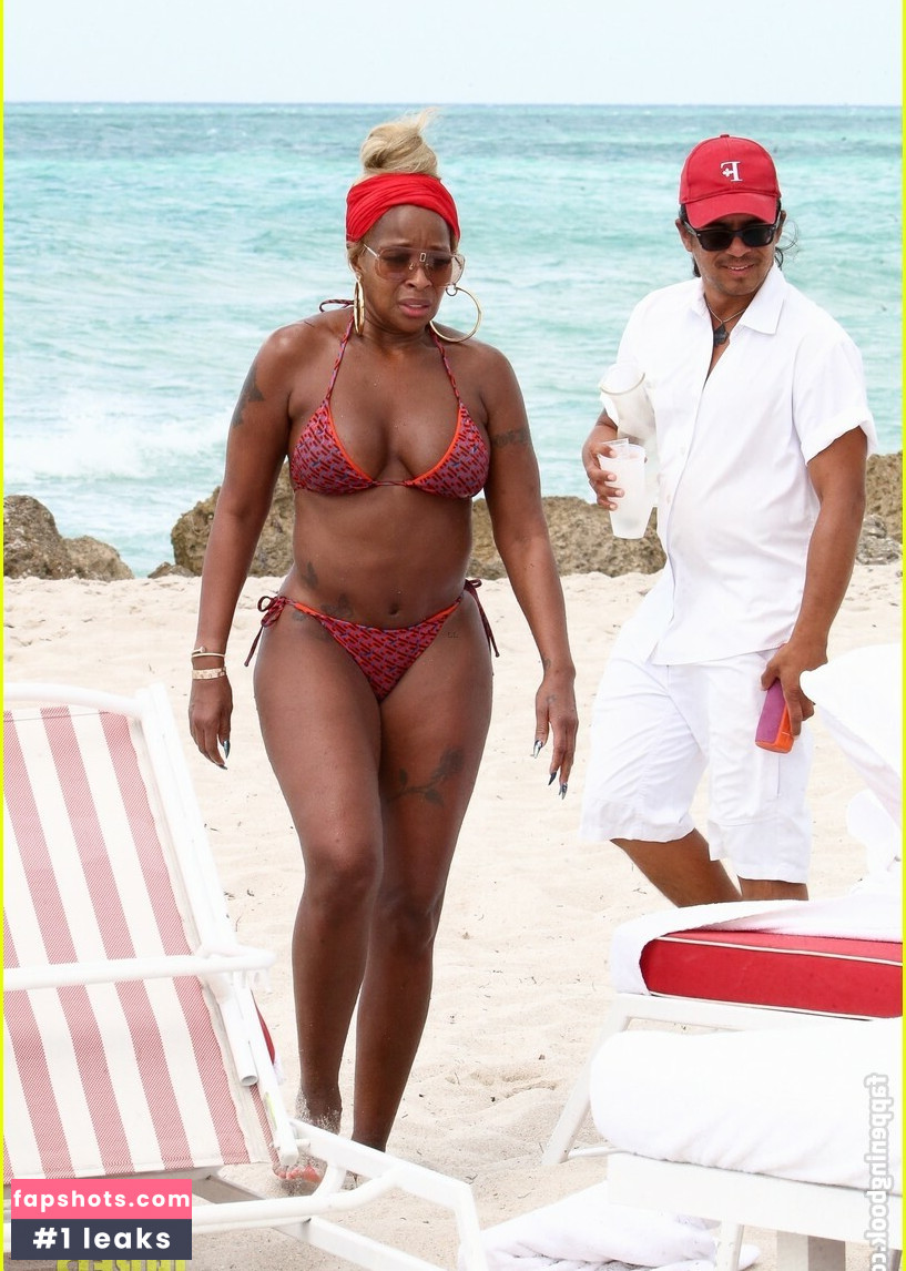 Mary J. Blige gallery photo #3