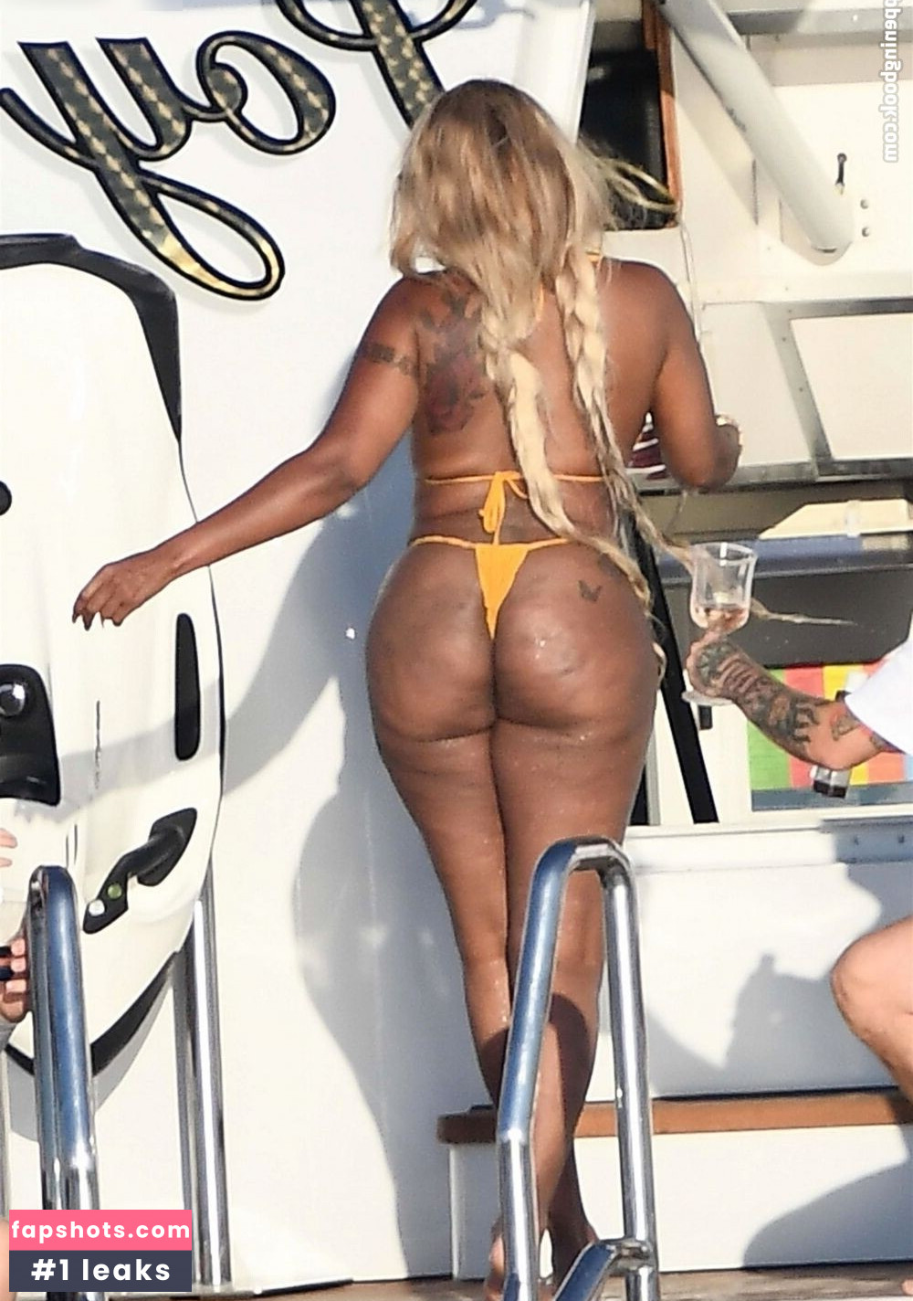 Mary J. Blige gallery photo #26