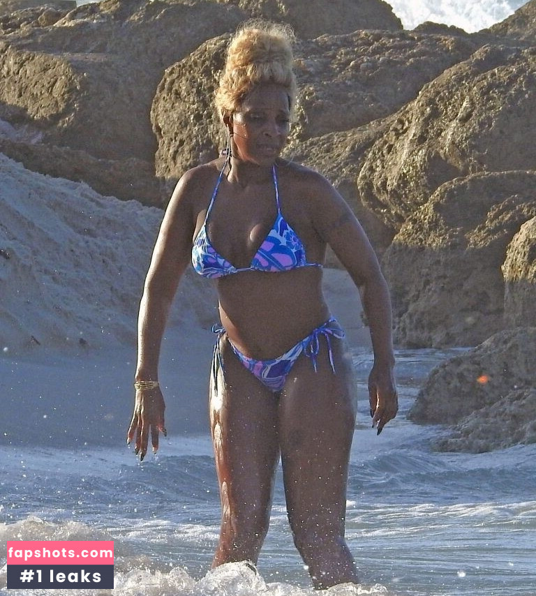 Mary J. Blige gallery photo #44