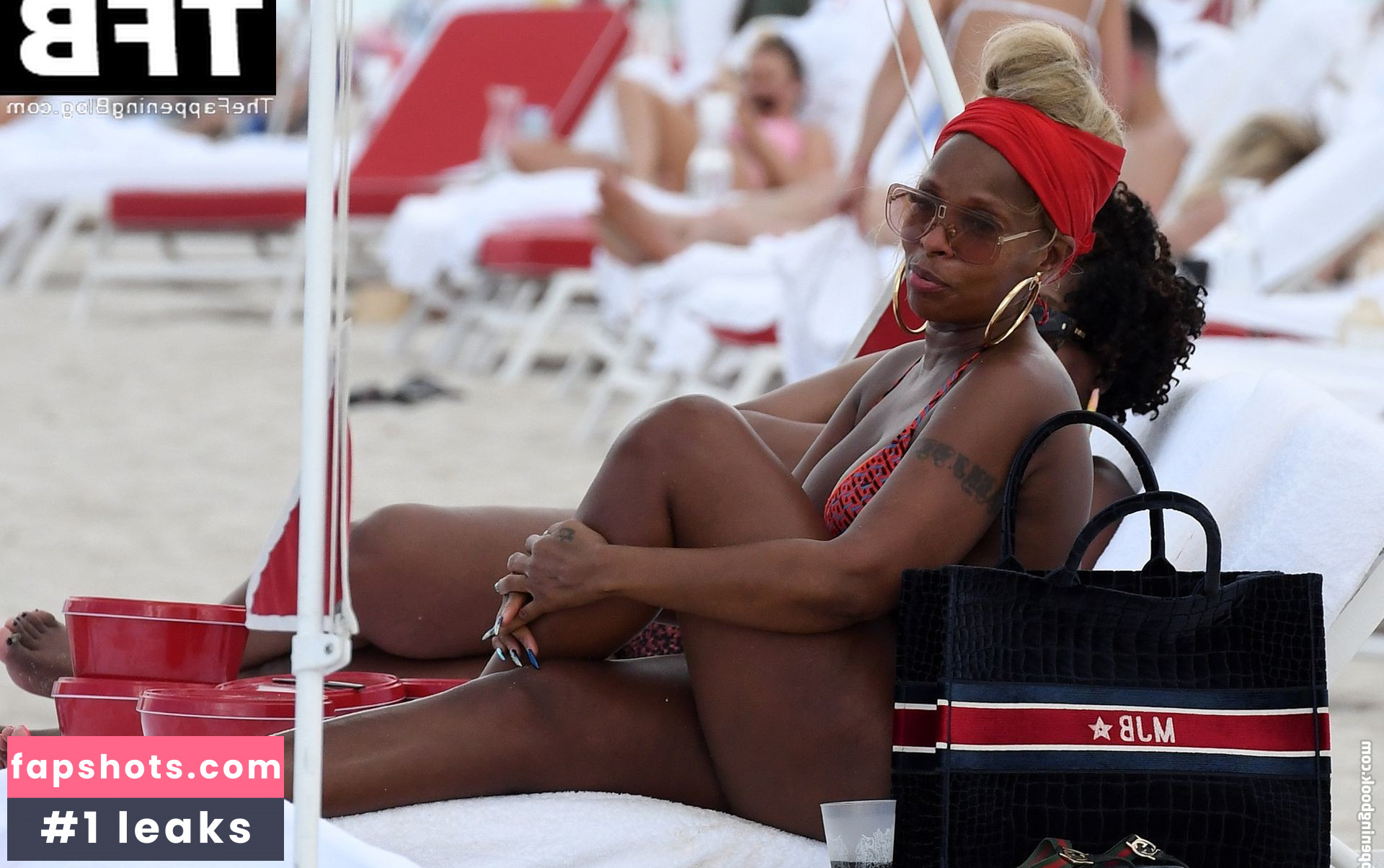 Mary J. Blige gallery photo #55
