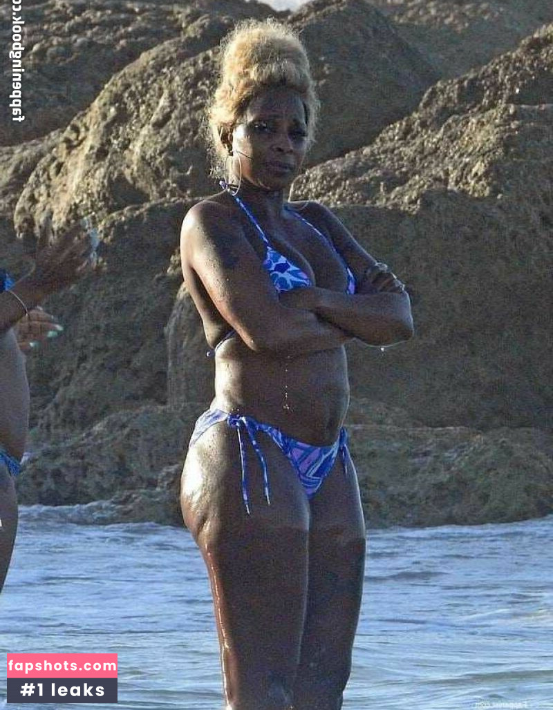 Mary J. Blige gallery photo #8