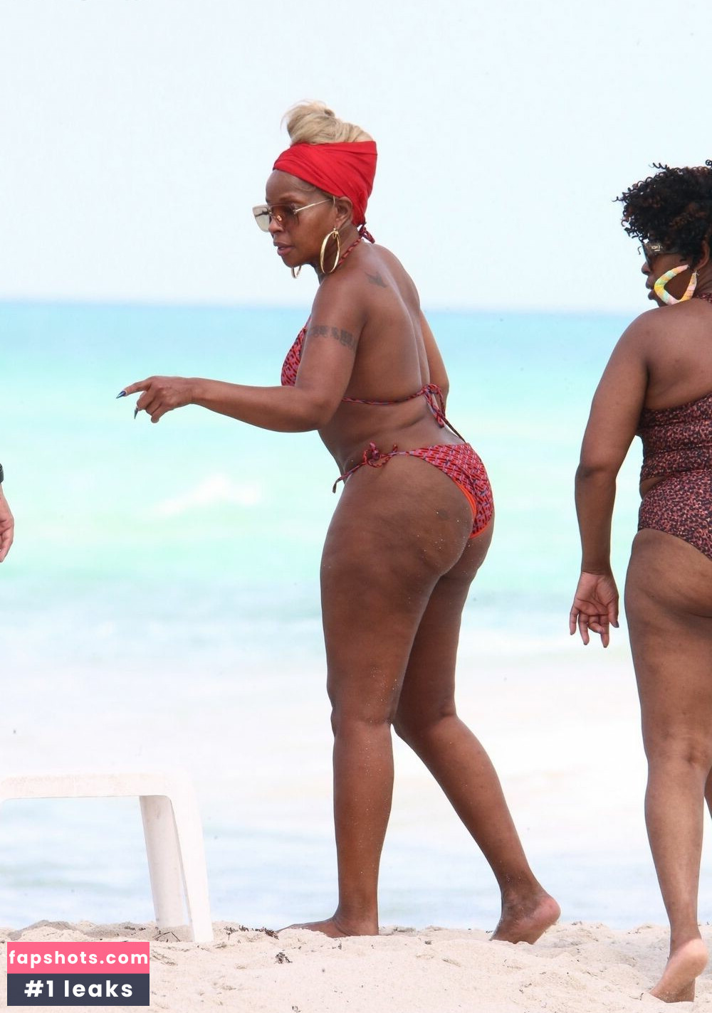 Mary J. Blige gallery photo #10