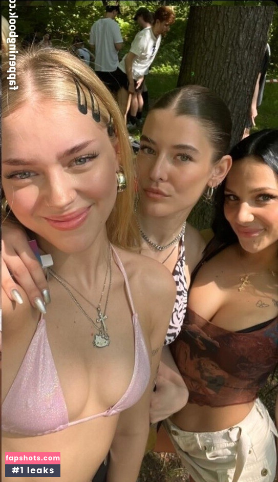 Mary Joanna Smith Filtración Desnuda OnlyFans Foto #2 - Fapshots