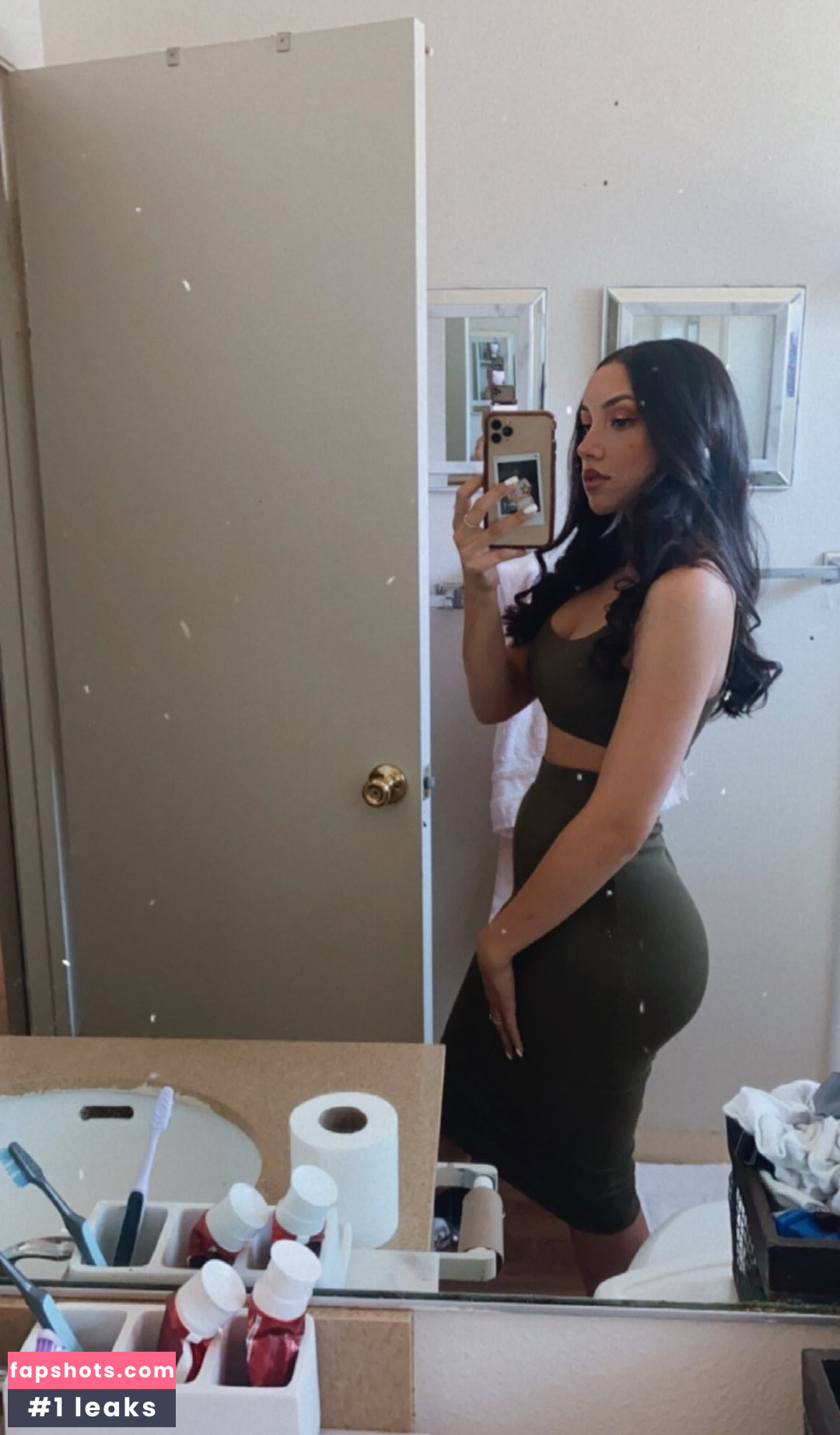 Mary Kaylaficial gallery photo #40