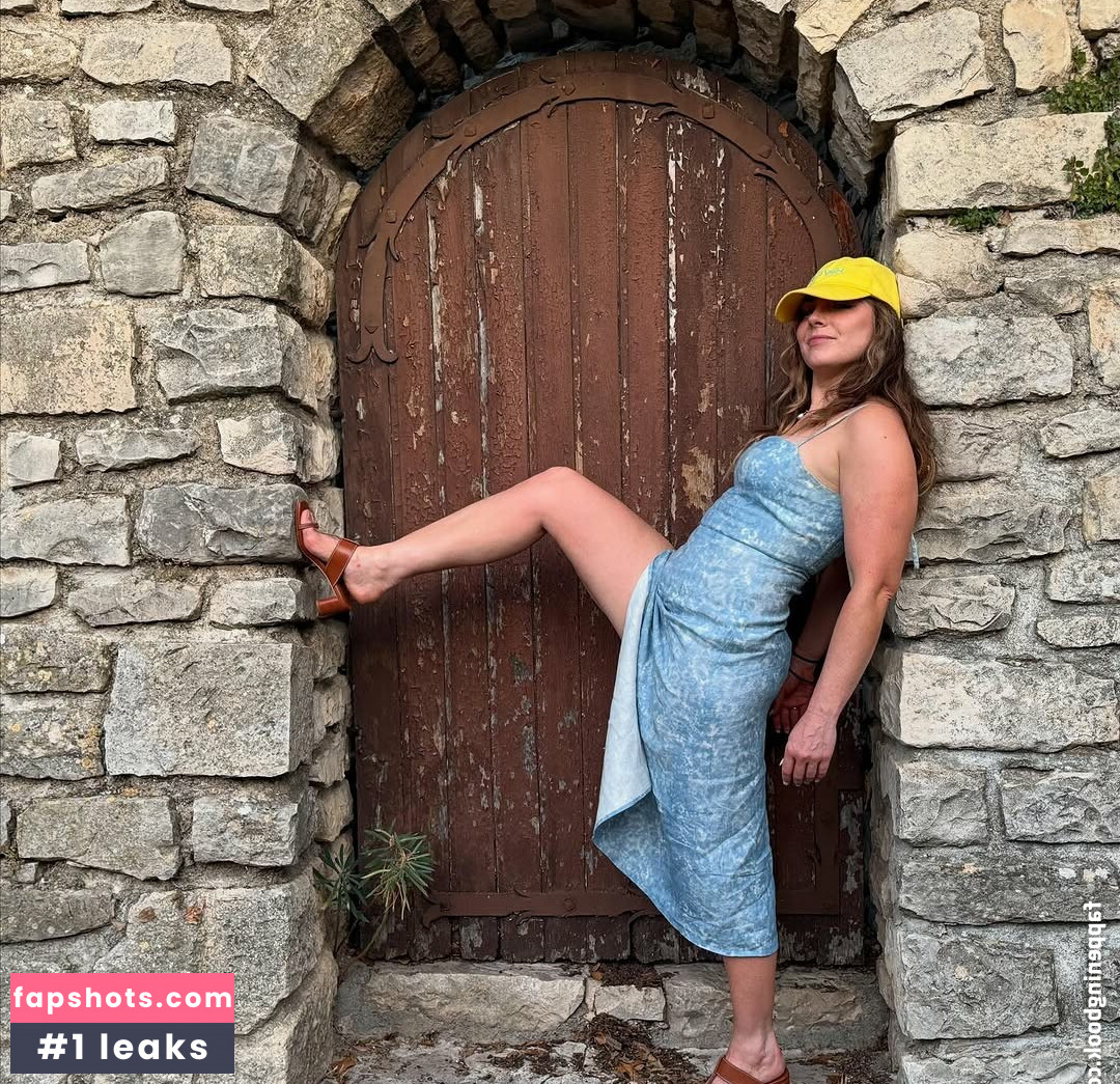 Mary Kish gallery photo #6