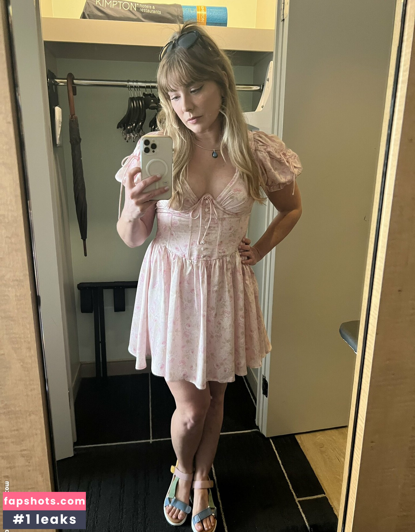 Mary Kish gallery photo #63