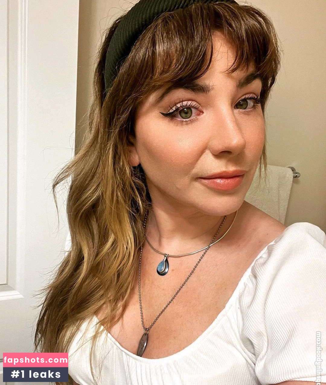 Mary Kish gallery photo #73