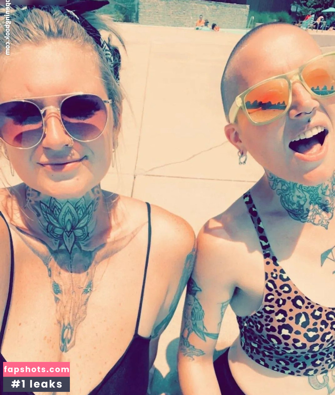 Mary Moon gallery photo #5