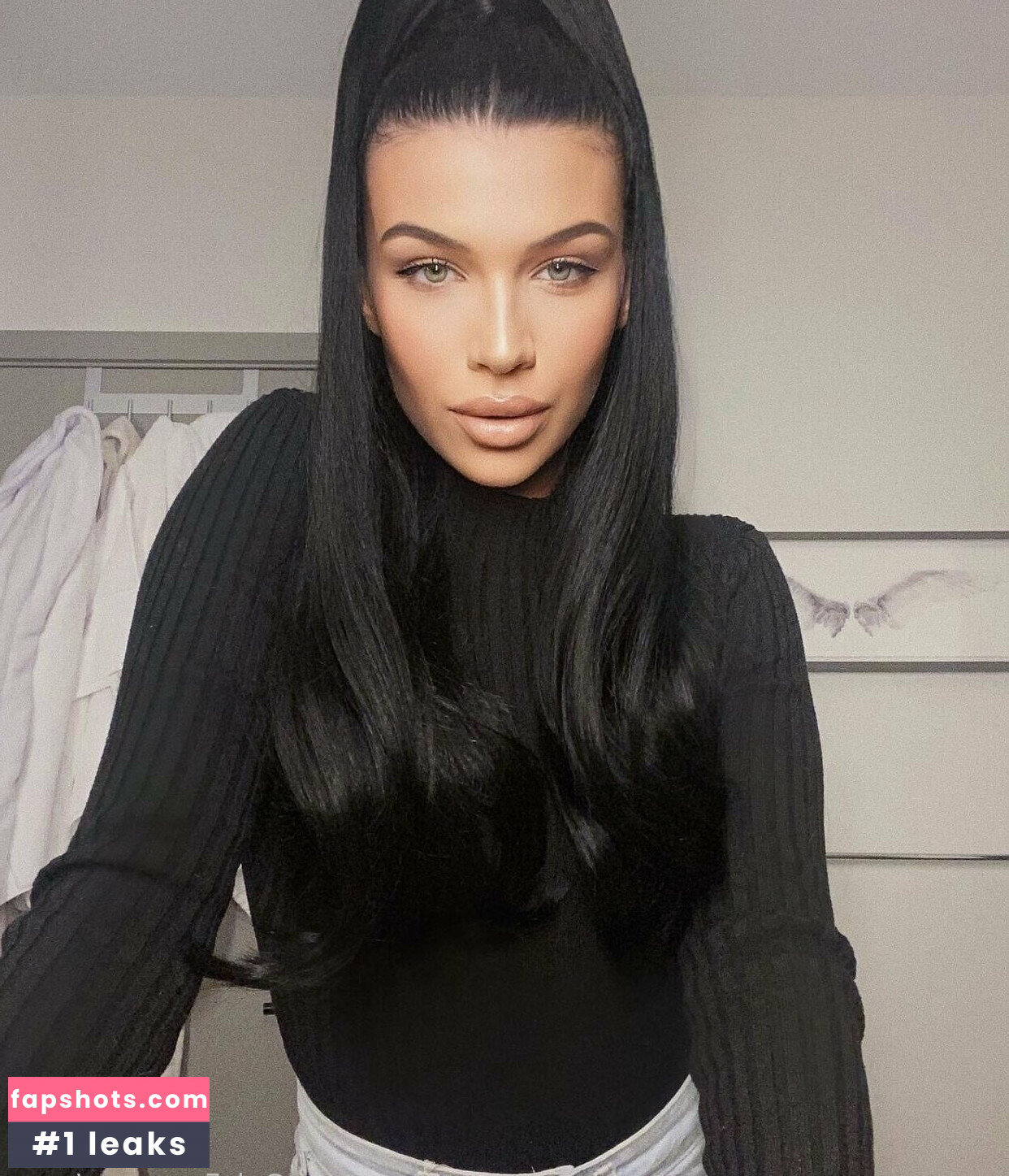 Mary gallery photo #33