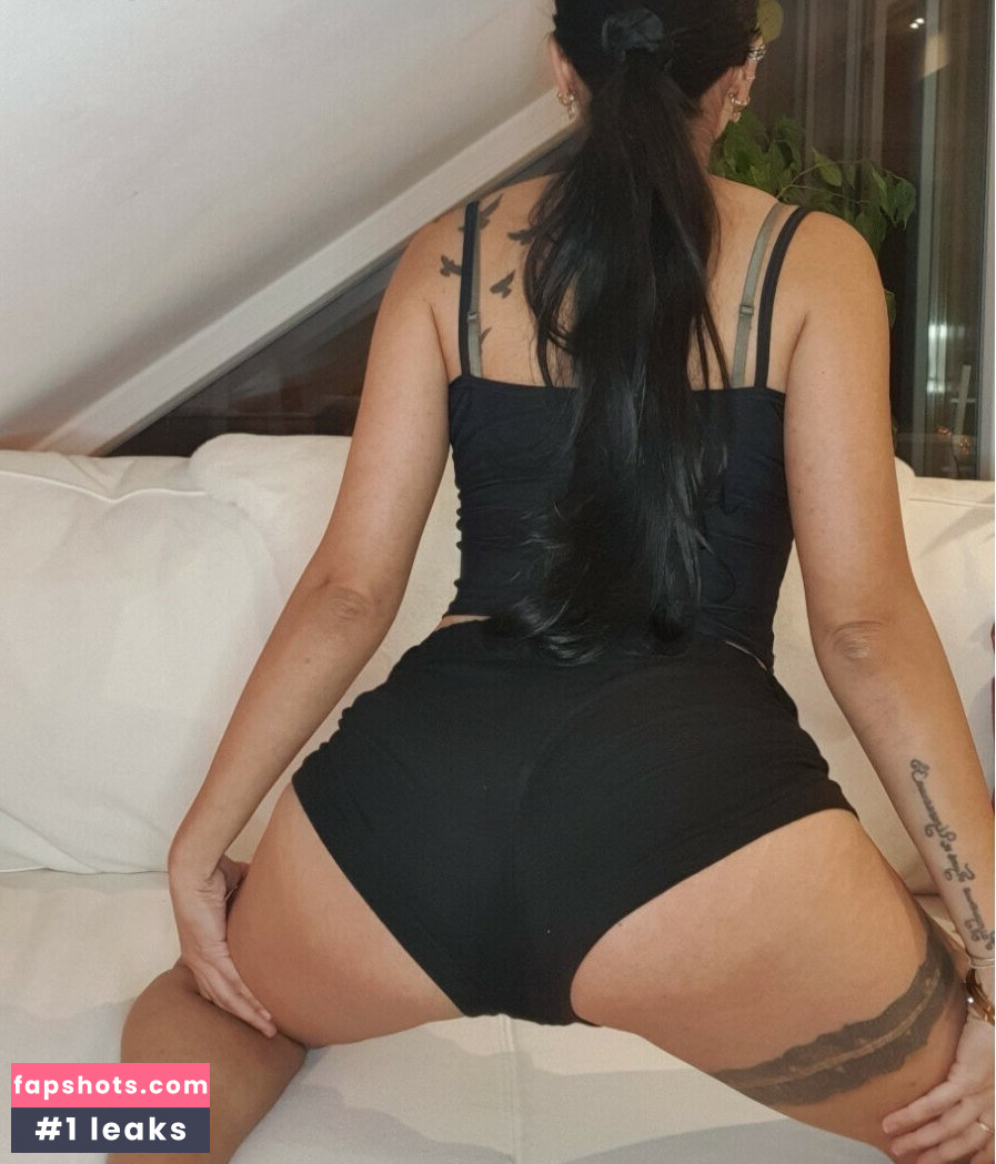 mary-st.john gallery photo #18