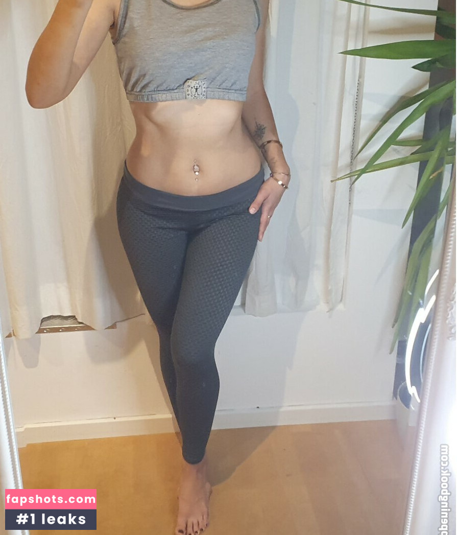 mary-st.john gallery photo #42