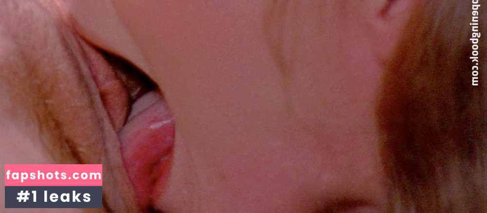 Mary Stuart gallery photo #2