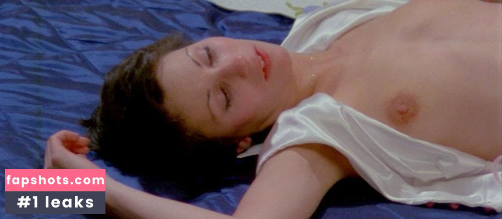 Mary Stuart gallery photo #5