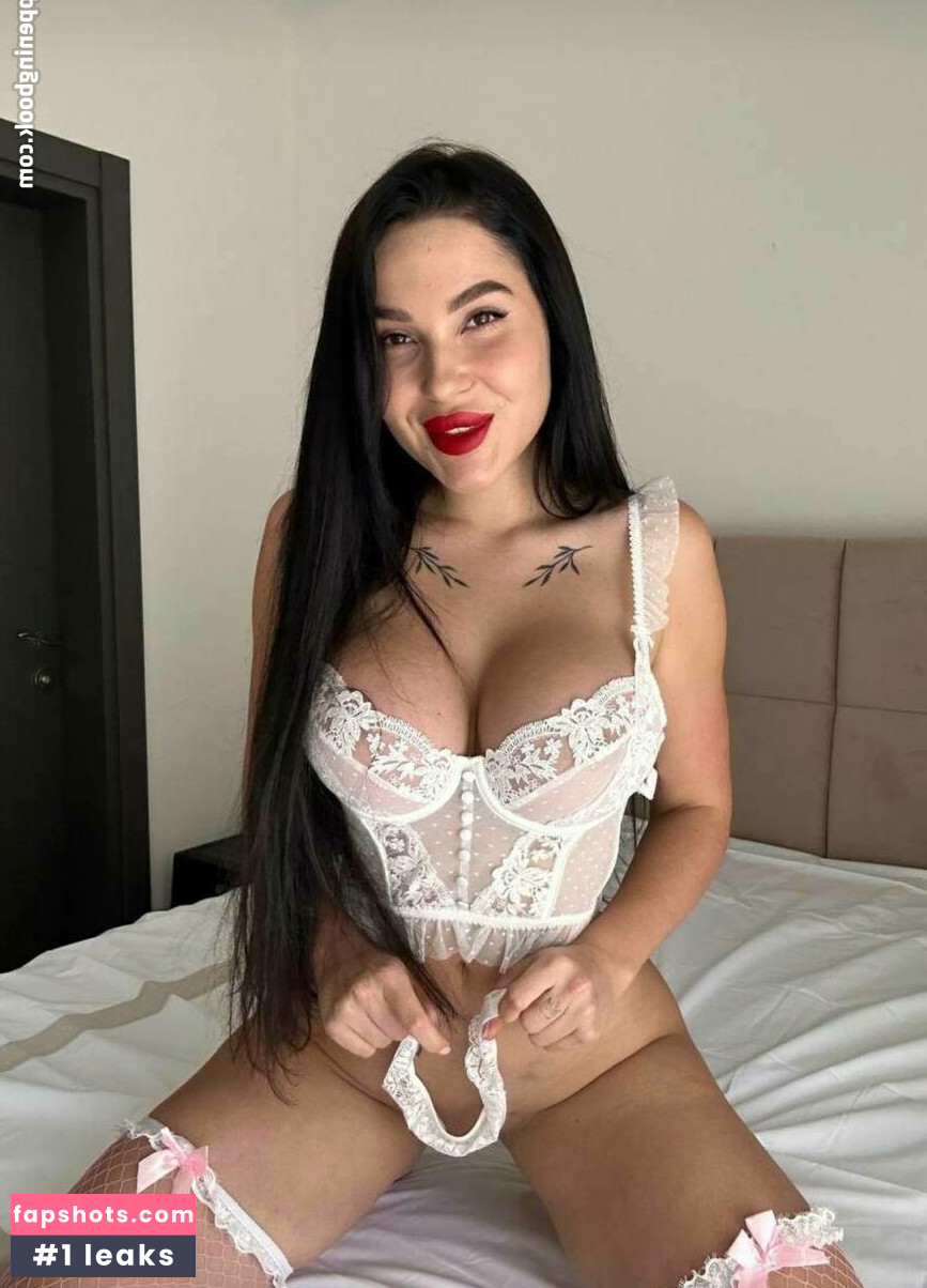 Mary Sweet gallery photo #13