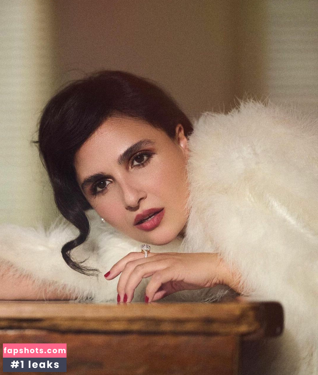 Maryam Hassouni gallery photo #6