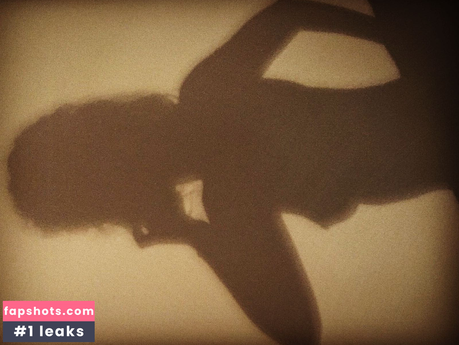 Maryam Hassouni gallery photo #9