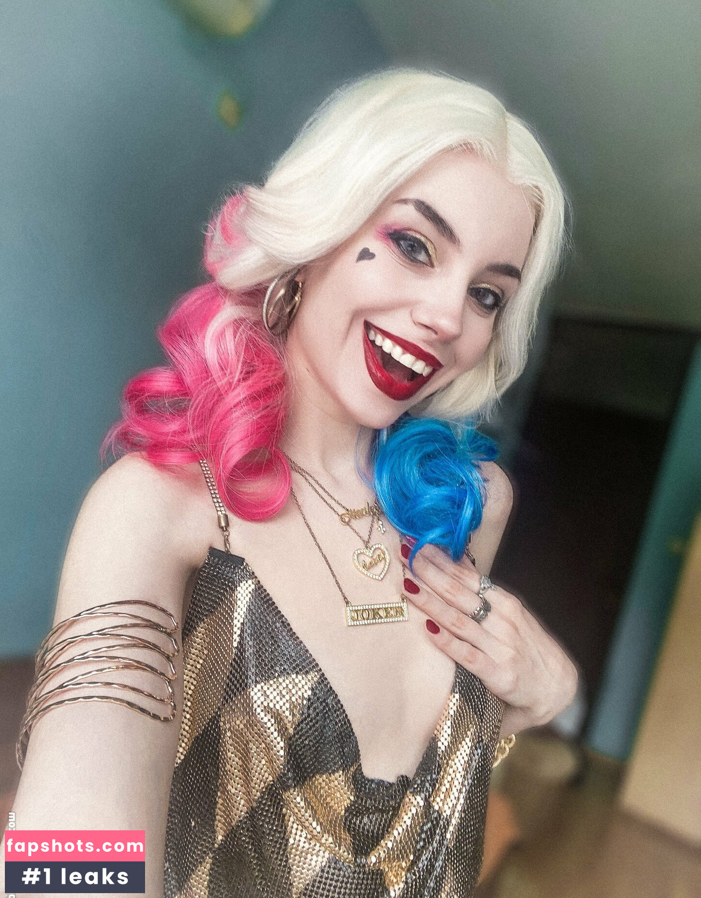 MaryCipher Cosplay gallery photo #7