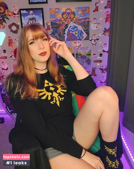 MaryMajora gallery photo #16