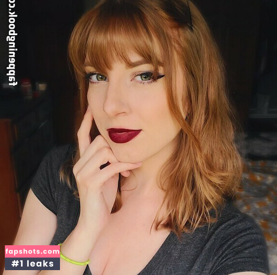 MaryMajora gallery photo #26