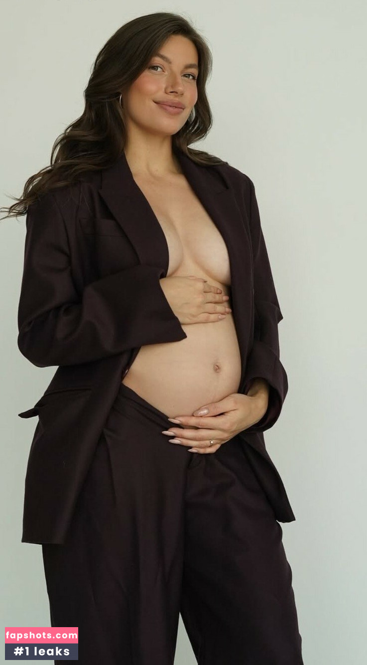 Maryna Bekh gallery photo #2