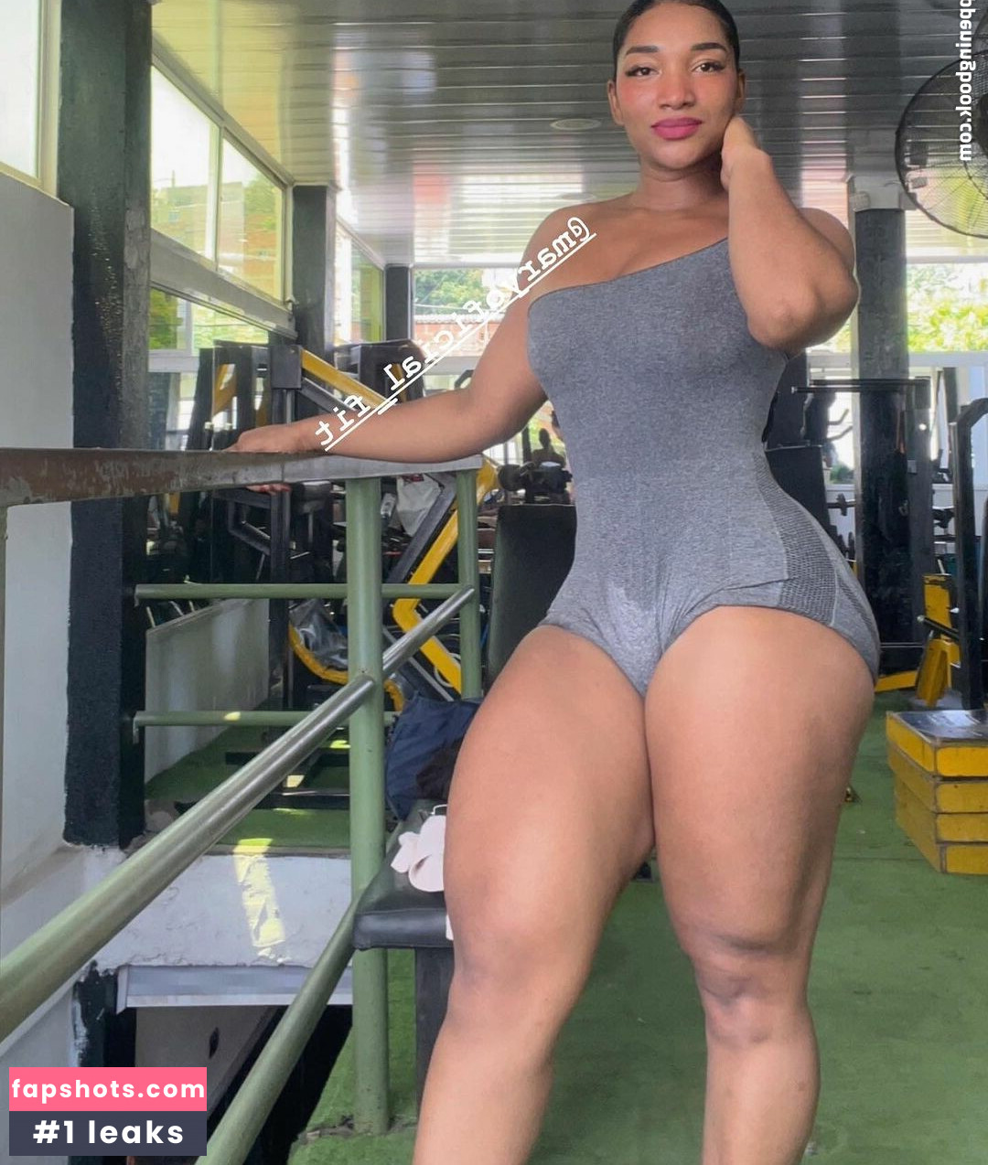 maryoficial_fit gallery photo #26