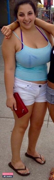 Masha DeSales nude babe gallery