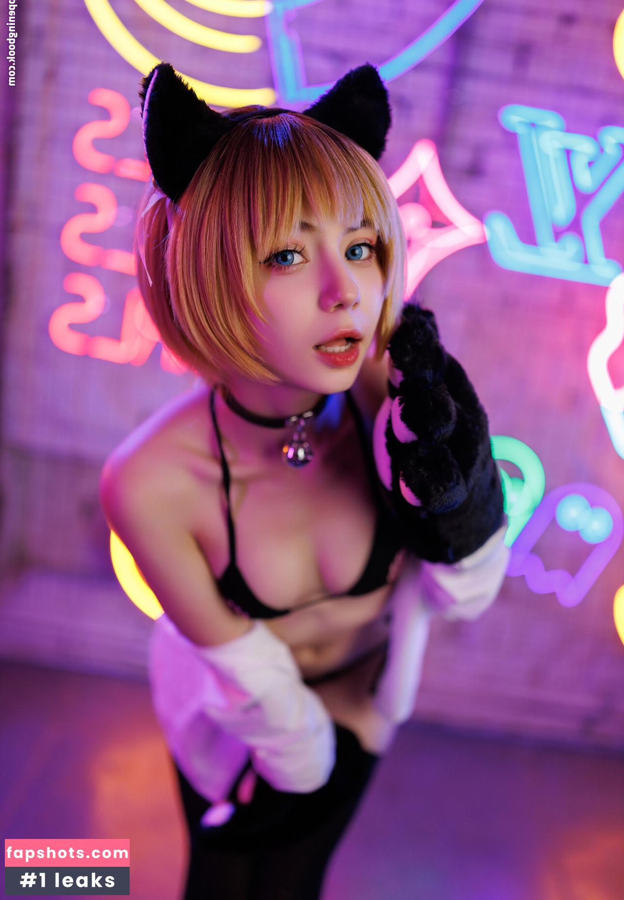 Mashiro gallery photo #133