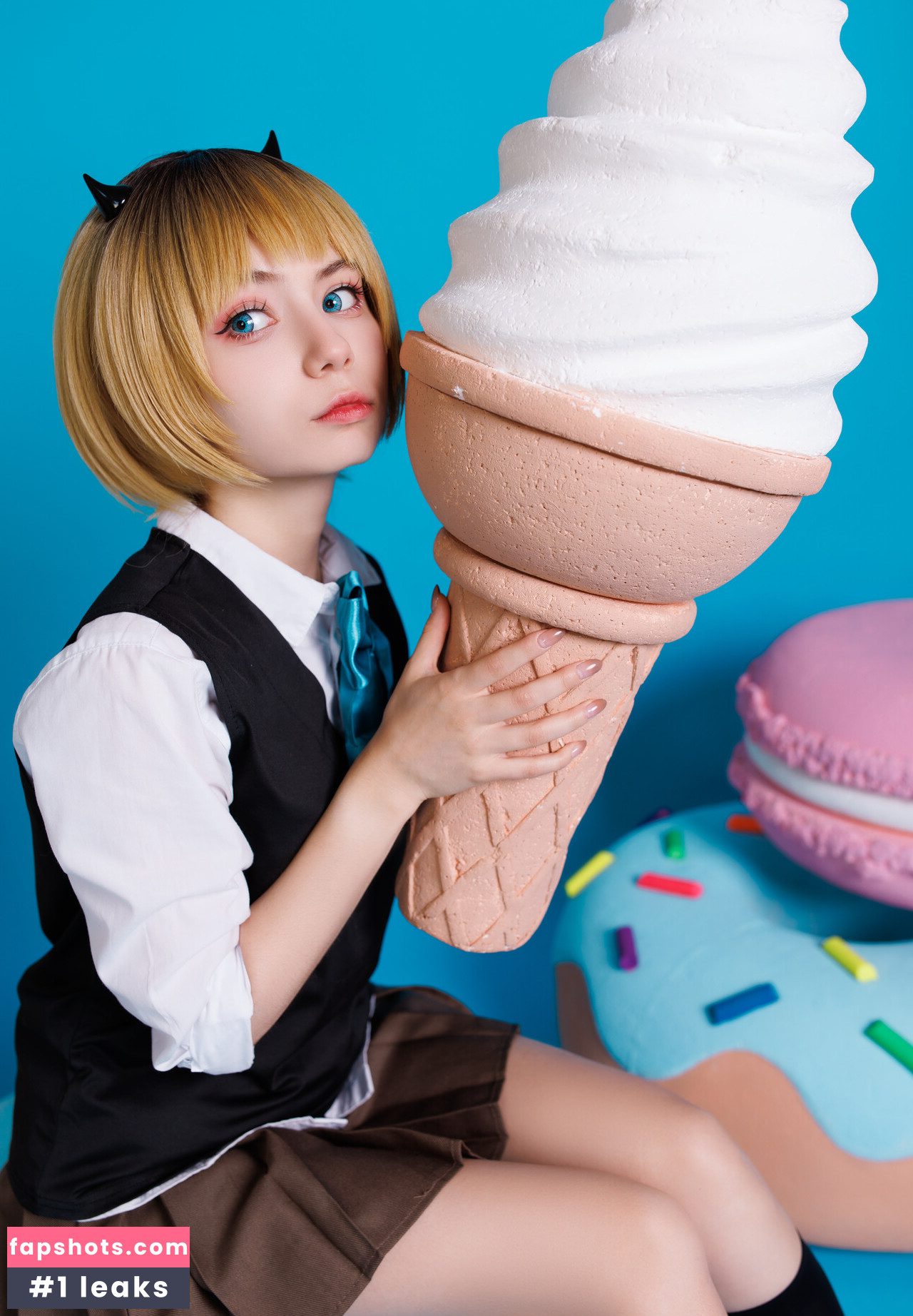 Mashiro gallery photo #141