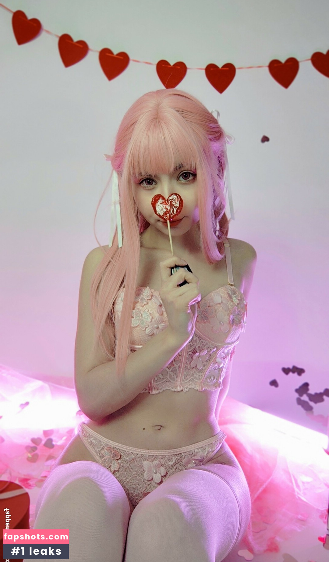 Mashiro gallery photo #35