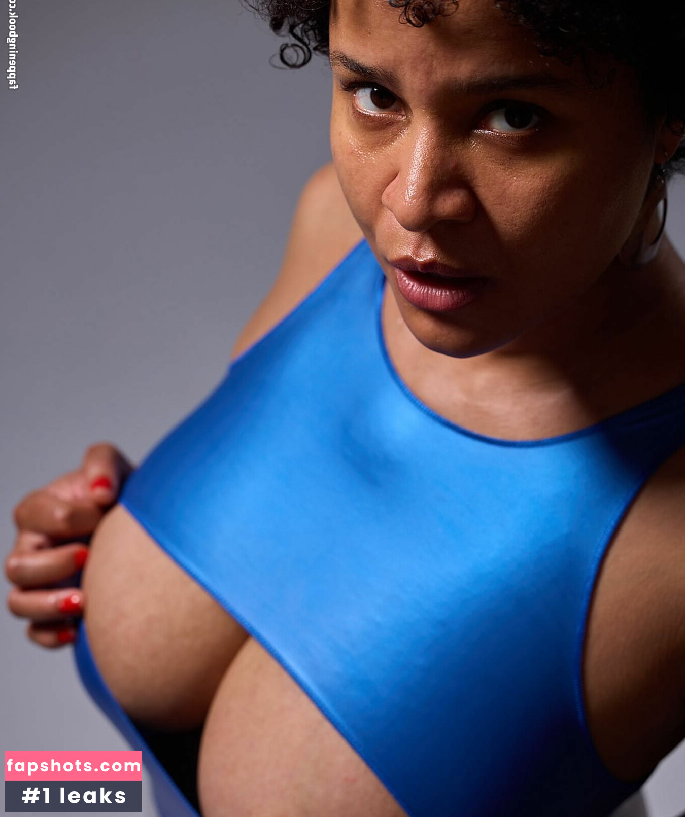 Maska Nahé úniky fotek pouze od fanoušků #3 - Fapshots