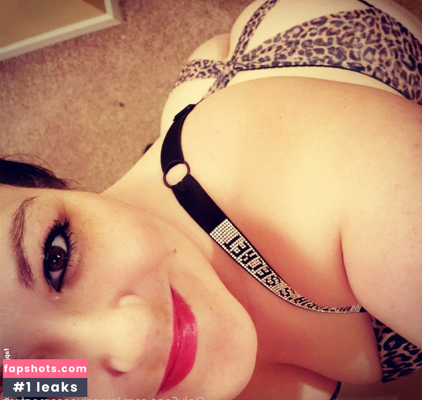 massiveassmegfree gallery photo #2