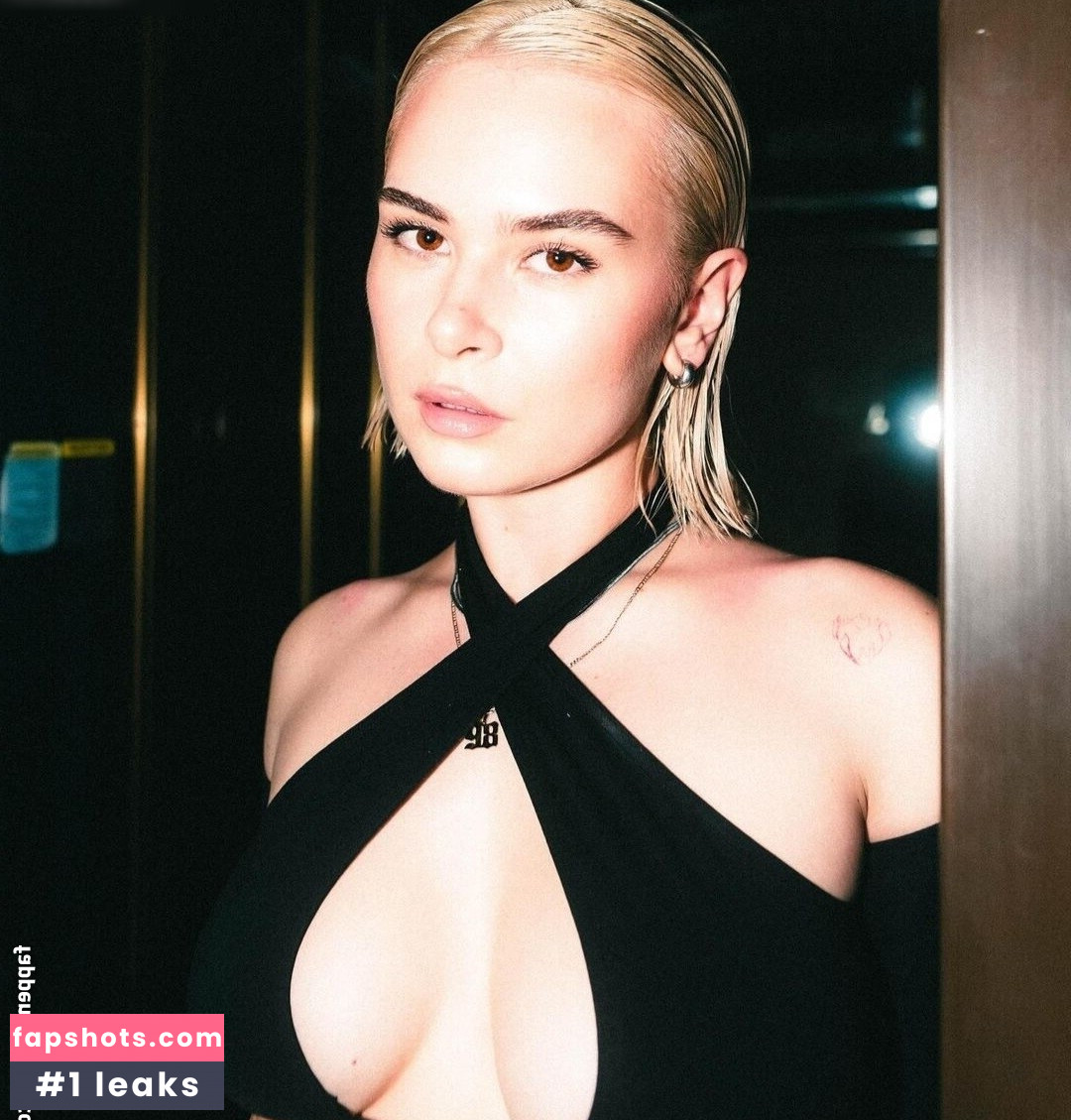 Mathea Filtración Desnuda OnlyFans Foto #5 - Fapshots