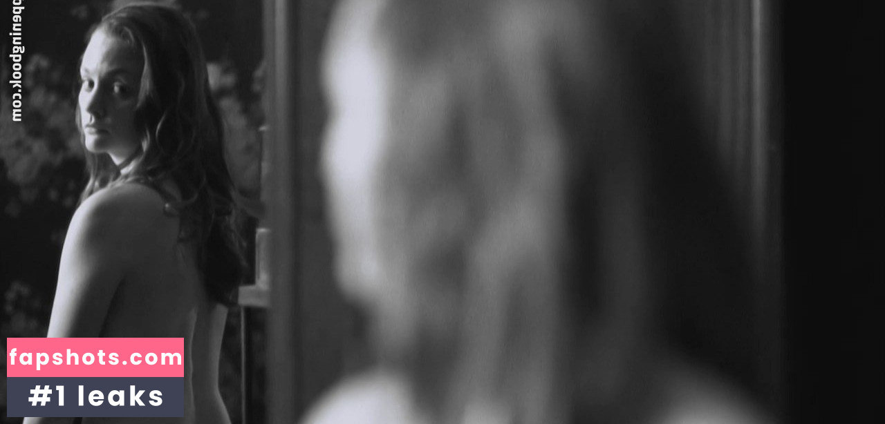 Mathilde Bundschuh gallery photo #2