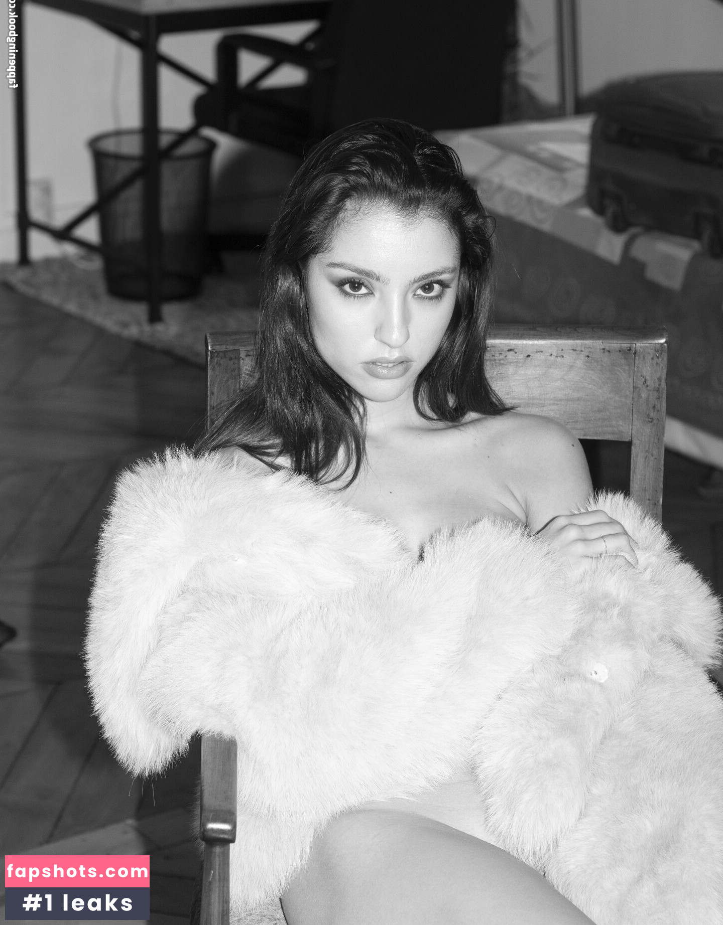 Mathilde Lasry Nude Leaks OnlyFans Photos #6 - LeakJerk