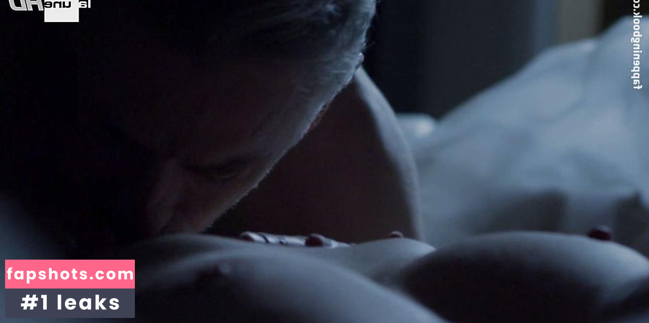 Mathilde Seigner gallery photo #26