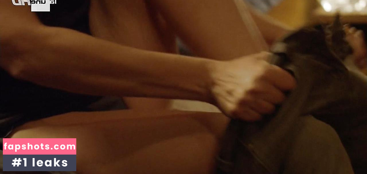 Mathilde Seigner gallery photo #27