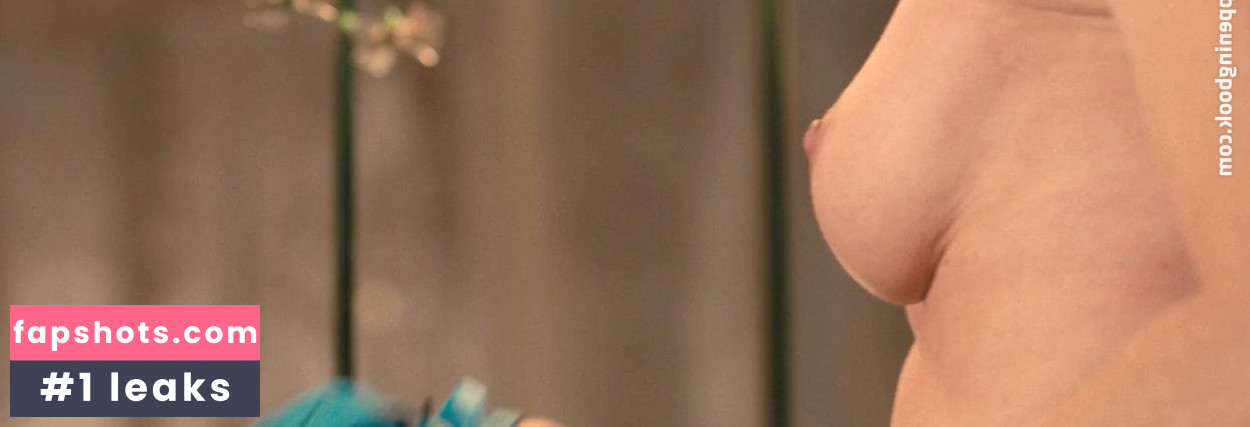 Mathilde Seigner gallery photo #30