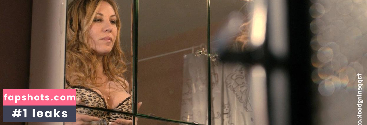 Mathilde Seigner gallery photo #31